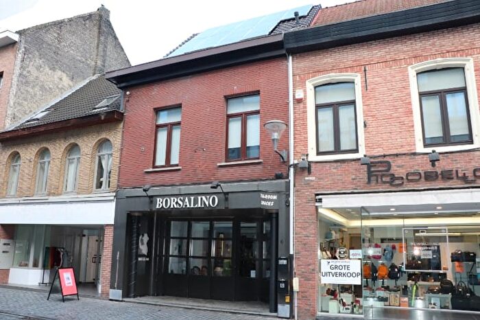 16-kamerhuis te koop in Boom