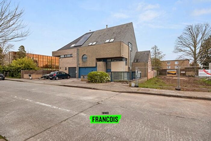 6-kamerhuis te koop in Brugge