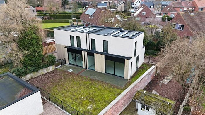 9-kamerhuis te koop in Roeselare