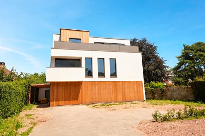 9-kamerappartement te huur in Ranst