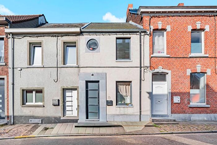 8-kamerhuis te koop in Carnières