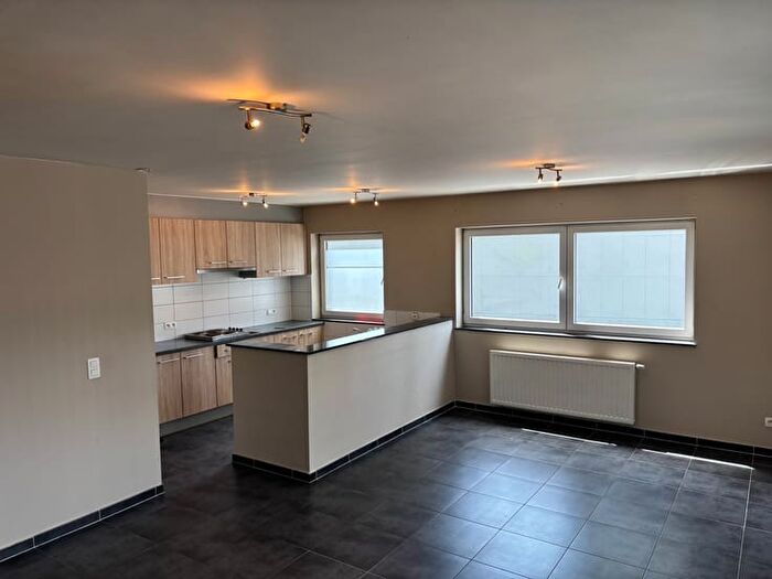 9-kamerappartement te huur in Herzele