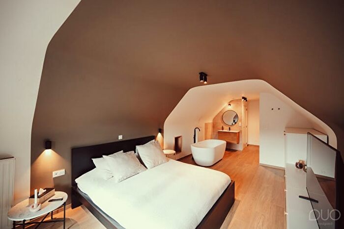 15-kamerappartement te koop in Sint-Truiden