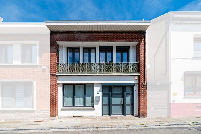 15-kamerhuis te koop in Couillet