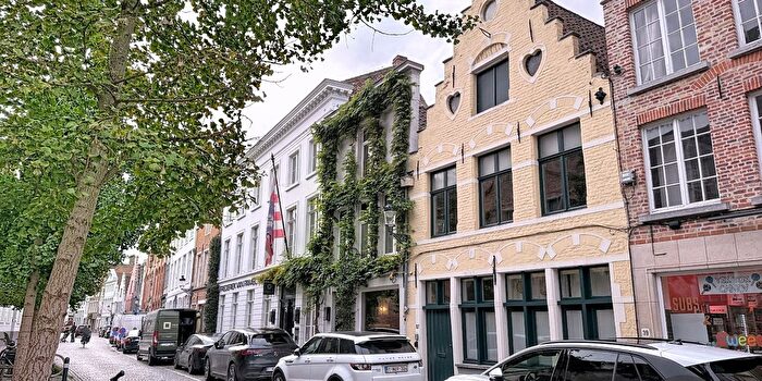 4-kamerhuis te koop in Brugge