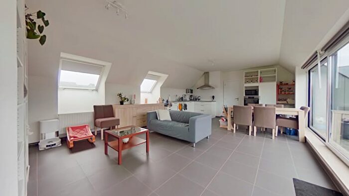 9-kamerappartement te huur in Ath