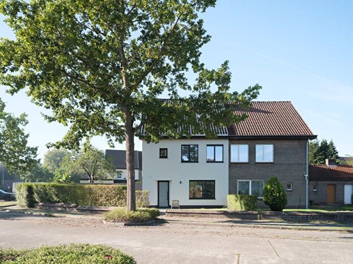 8-kamerhuis te koop in Merelbeke