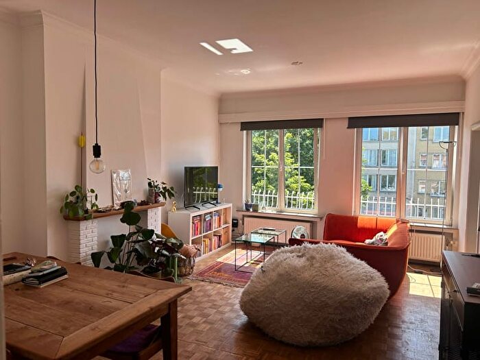 2-kamerappartement te huur in Berchem