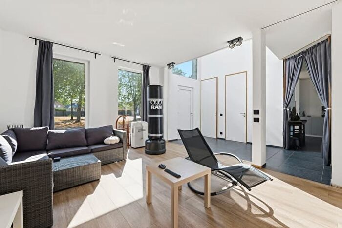 Huizen Koop Huur - 2