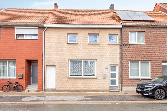 11-kamerhuis te koop in Burcht