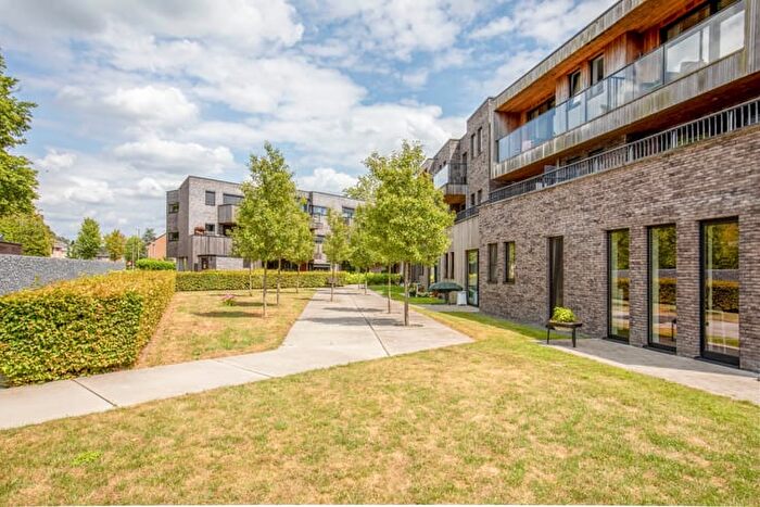 6-kamerappartement te koop in Sint-Niklaas