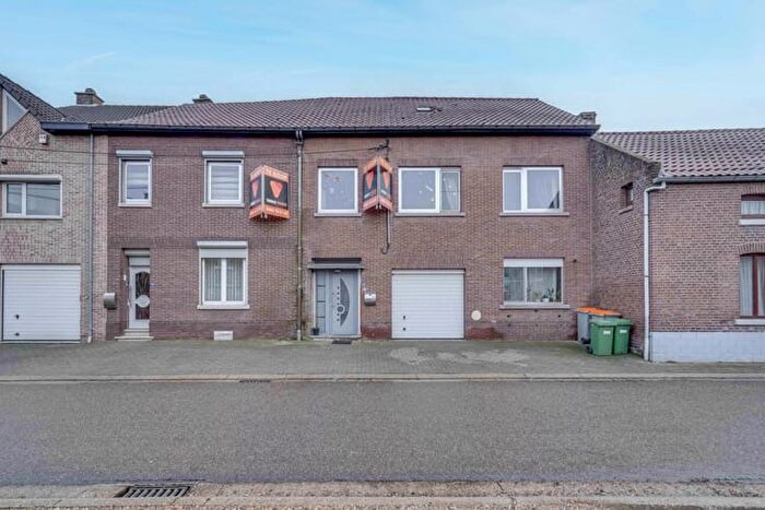 9-kamerhuis te koop in Bilzen