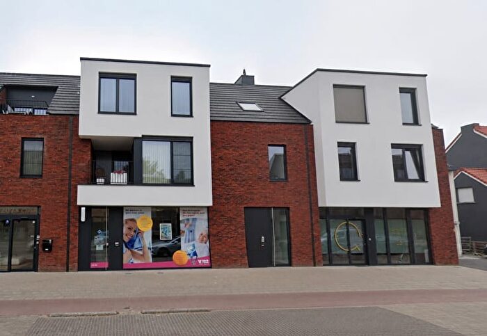 9-kamerappartement te huur in Sint-Job-in-'t-Goor