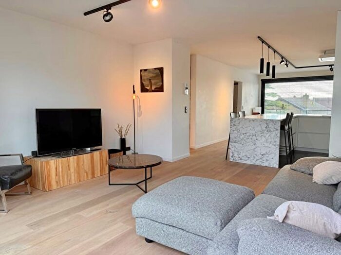 12-kamerappartement te huur in Oostduinkerke