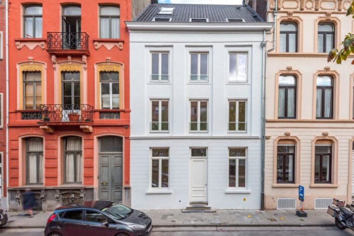 9-kamerhuis te koop in Gent