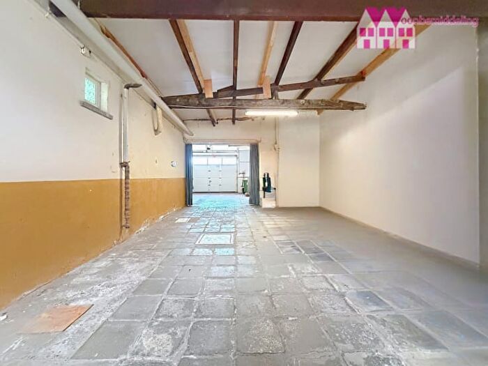 18-kamerhuis te koop in Erembodegem