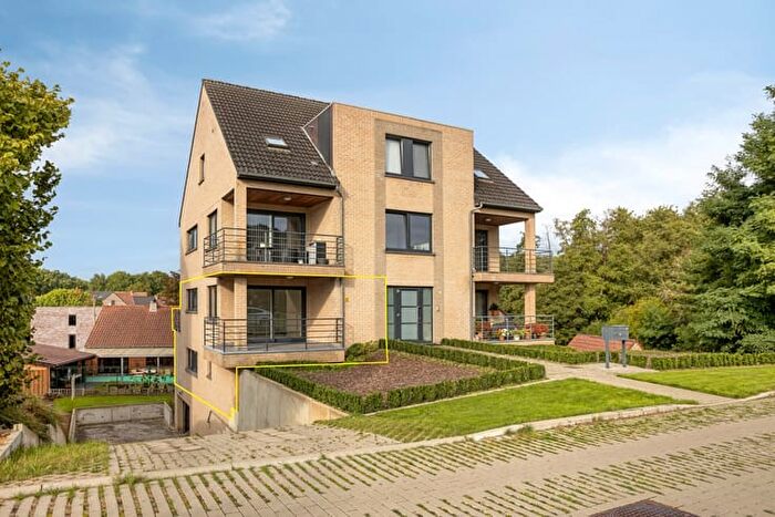 12-kamerappartement te koop in Genk