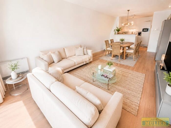 12-kamerappartement te koop in De Panne