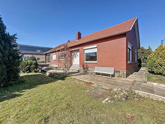 3-kamerhuis te koop in OUPEYE