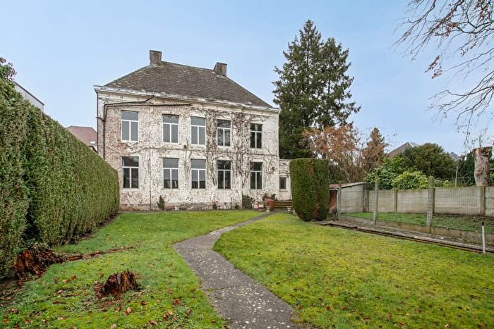 16-kamerhuis te koop in Brakel