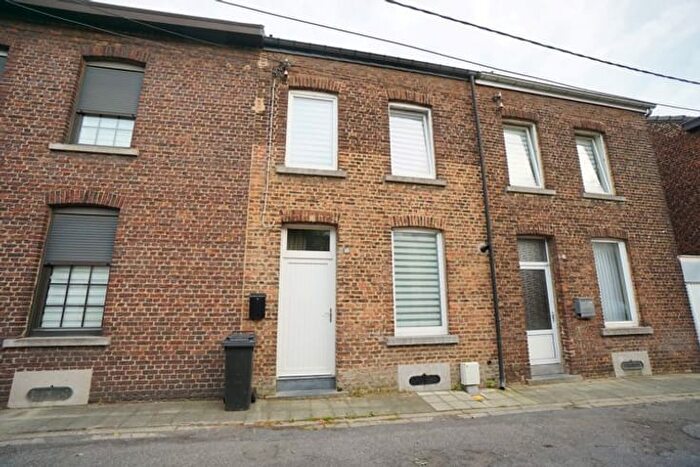 3-kamerhuis te koop in Auvelais