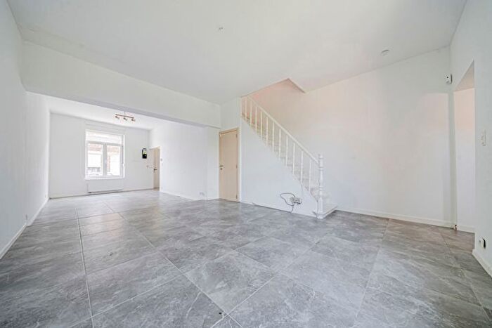 15-kamerhuis te koop in Gilly