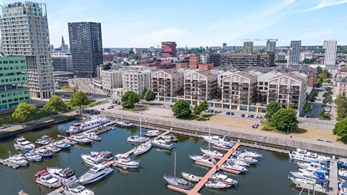 3-kamerappartement te huur in Antwerpen (Antwerpen)