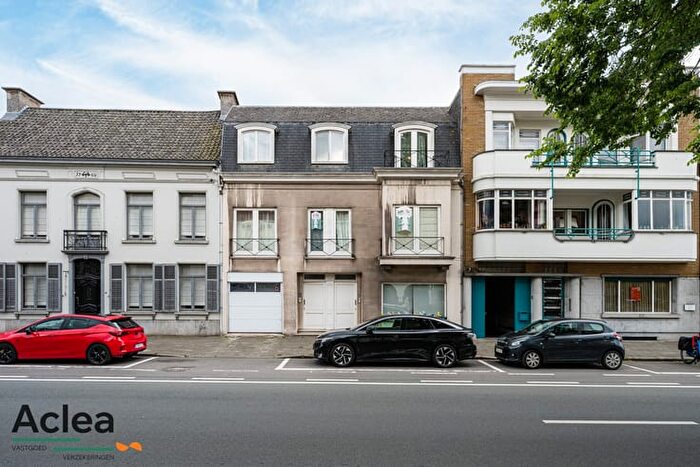 14-kamerhuis te koop in Eeklo