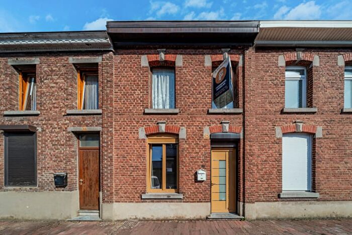 13-kamerhuis te koop in Dour