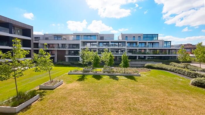 12-kamerappartement te koop in Ieper