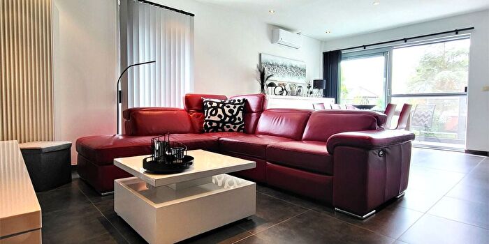 Huizen Koop Huur - 2