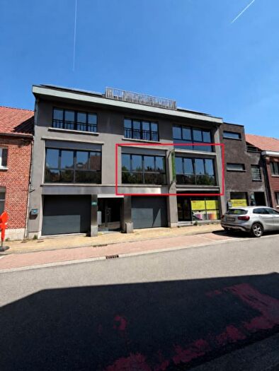 8-kamerappartement te koop in Sint-Niklaas