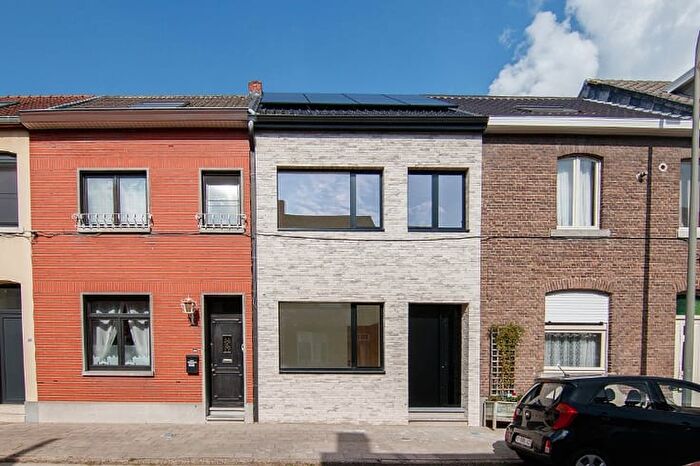 15-kamerhuis te koop in Hasselt