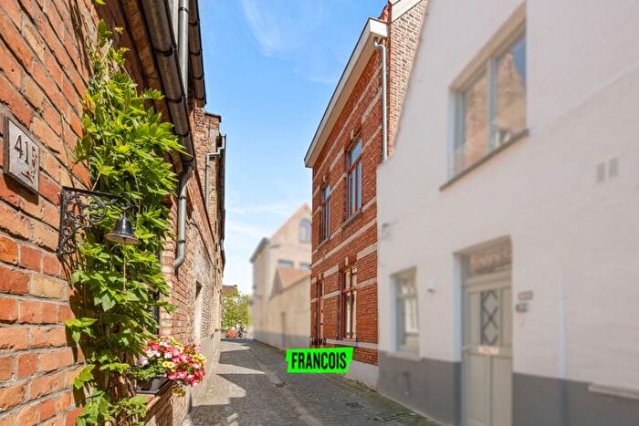 3-kamerhuis te koop in Brugge