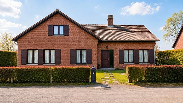 12-kamerhuis te koop in Lochristi