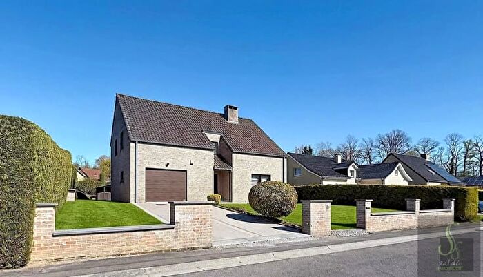 4-kamerhuis te koop in Morlanwelz