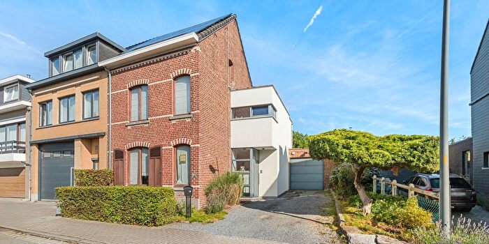 4-kamerhuis te koop in Sint-Pieters-Leeuw