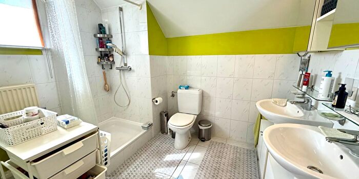 Huizen Koop Huur - 2