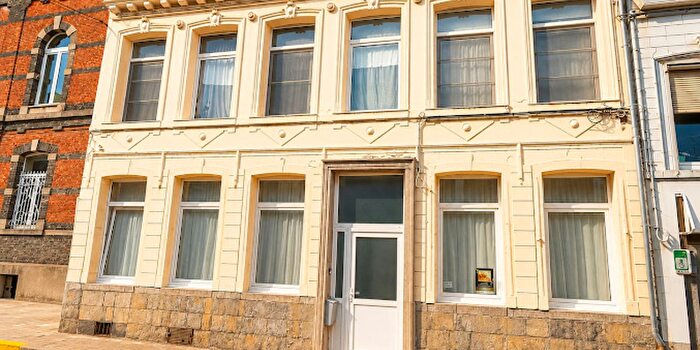 8-kamerhuis te koop in Leuze-en-Hainaut