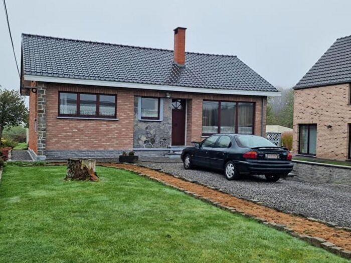 3-kamerhuis te koop in Velaine-sur-Sambre