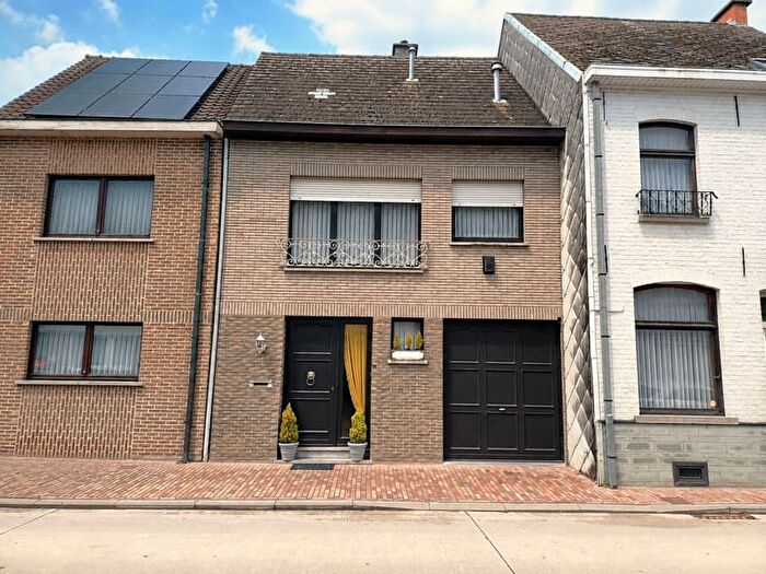 12-kamerhuis te koop in Brakel