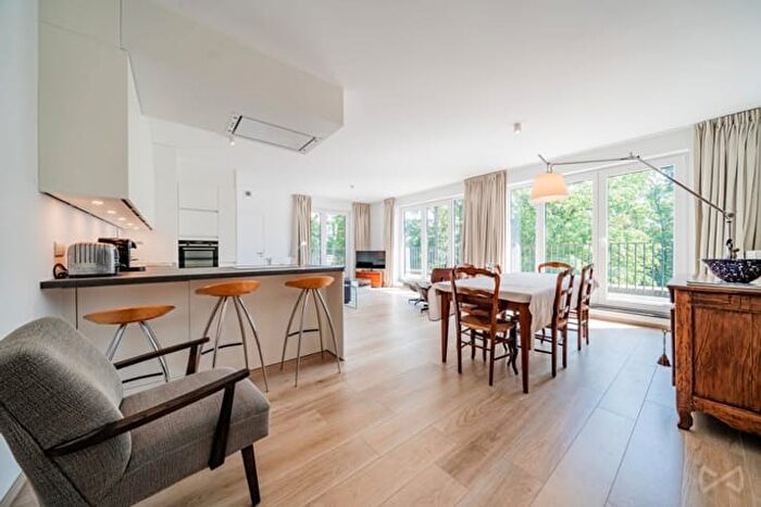 10-kamerappartement te koop in Braine-l'Alleud