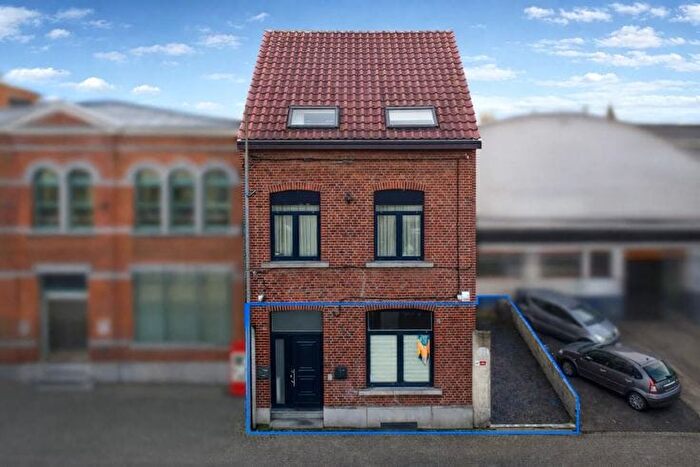 3-kamerappartement te koop in La Louvière