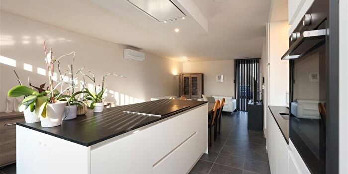 Huizen Koop Huur - 3