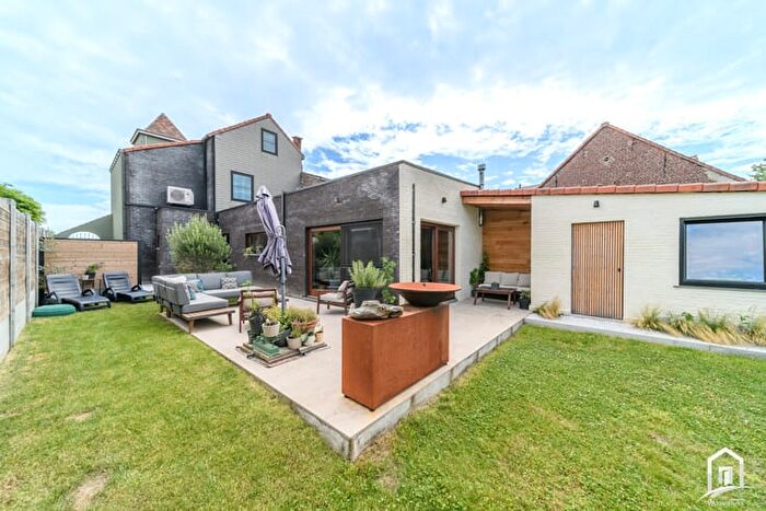 13-kamerhuis te koop in Aalst (9300)
