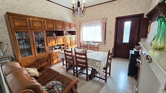 2-kamerhuis te koop in ROUX