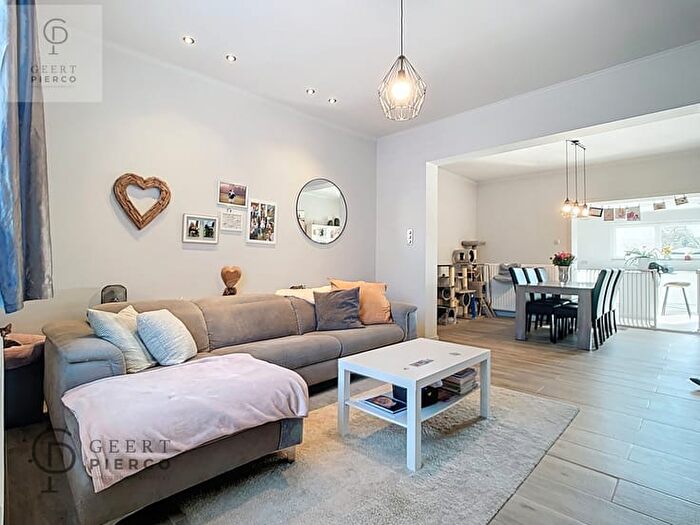 13-kamerhuis te koop in Landen