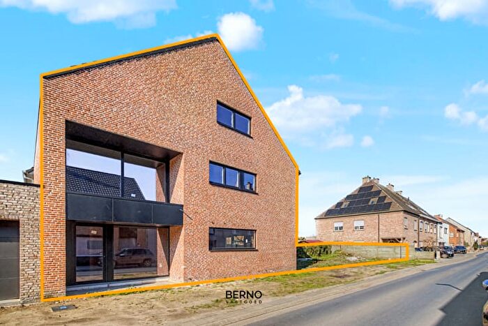 12-kamerhuis te koop in Zele