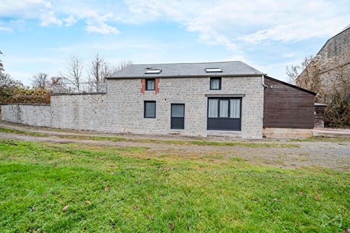 10-kamerhuis te koop in Vaulx (-lez-chimay)
