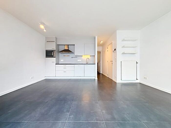 5-kamerappartement te huur in Antwerpen (2000)